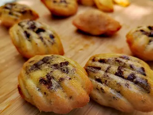 Madeleines sans gluten aux pépites de chocolat