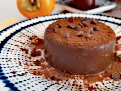 Pudding de kaki au chocolat : sans gluten et vegan