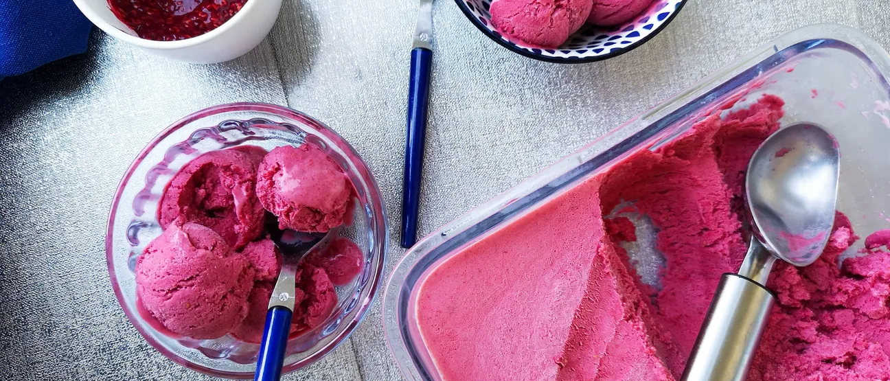 Crème glacée à la framboise sans gluten