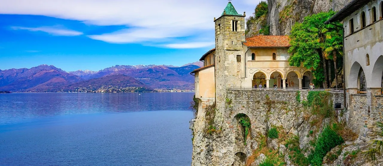 Gluten-free Lake Maggiore: restaurants, gelato and shops