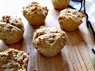 Muffins cannelle main